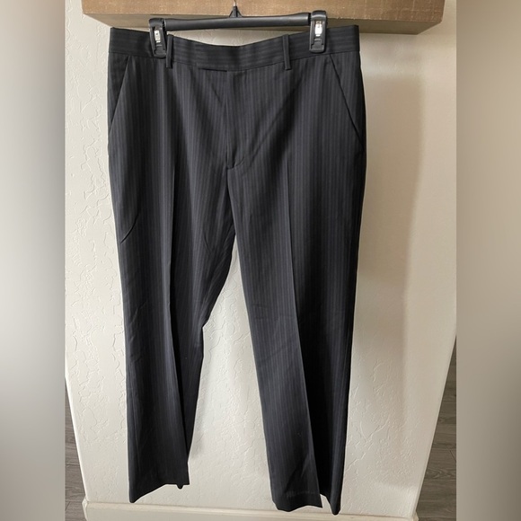 Theory| Wool Laine Pinstripe Trousers••• - Picture 6 of 12